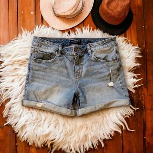 Lucky Brand The Roll Up Shorts